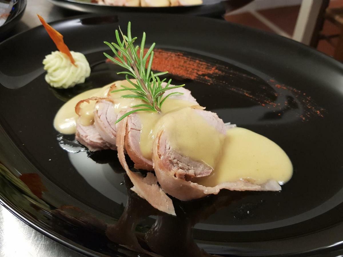 Hotel Ristorante Al Giardinetto Colle Umberto  Dış mekan fotoğraf